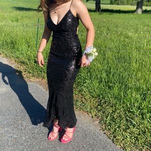 Black windsor prom dress